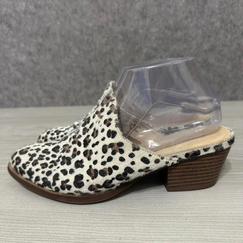 CL by Laundry Faux Fur Leopard Print‎ Mule Heels Womens Size 8